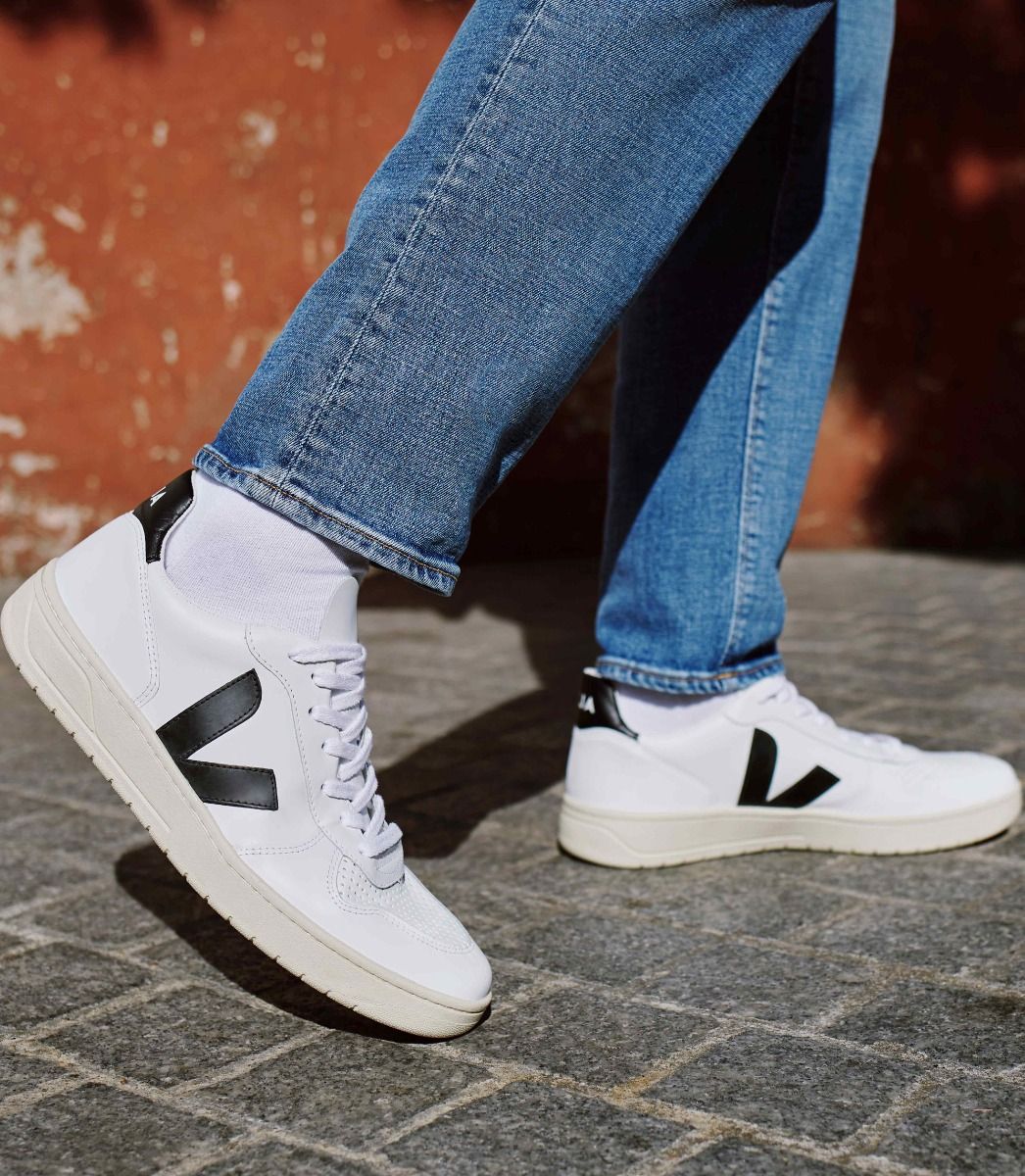 Zapatillas Veja V-10 Leath Mujer